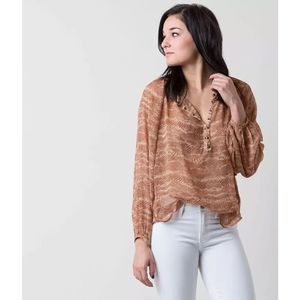 Womens Anthropologie Amuse Society Bonito Grommet Henley Flowy Top - Sz L